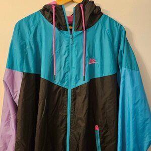 Men’s Nike Sportswear Windrunner Hooded Windbreaker Jacket